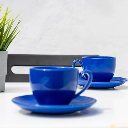 Oasis Junto Al Mar En *